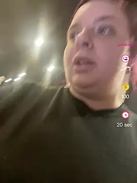 lairarose online show from April 2026 07:42:01 PM