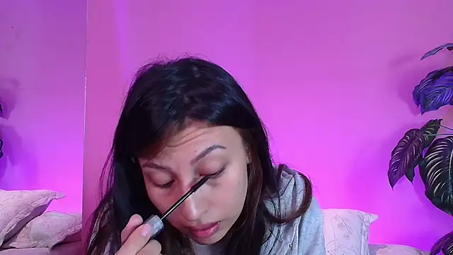 Nicolette ks  online show from December 2024 11:51:02 AM