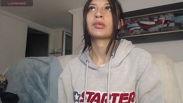 Nicolette ks  online show from October 2025 12:51:01 AM