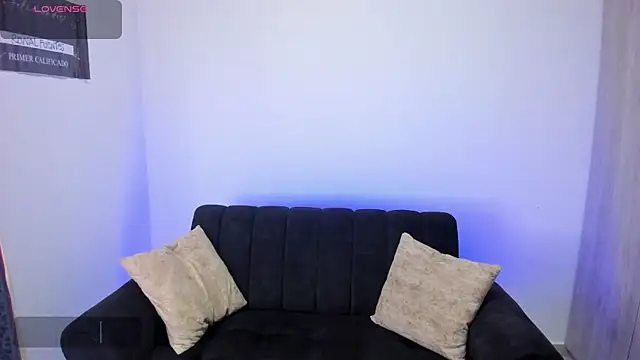 Snapshot of Iamdylan777 chatting on January 2025 02:51:02 PM Iamdylan777 online show from January 2025 02:51:02 PM