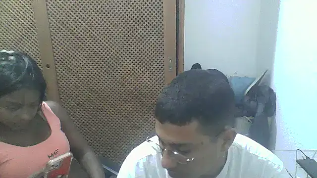 Casaloculttoo online show from October 2025 10:00:02 PM
