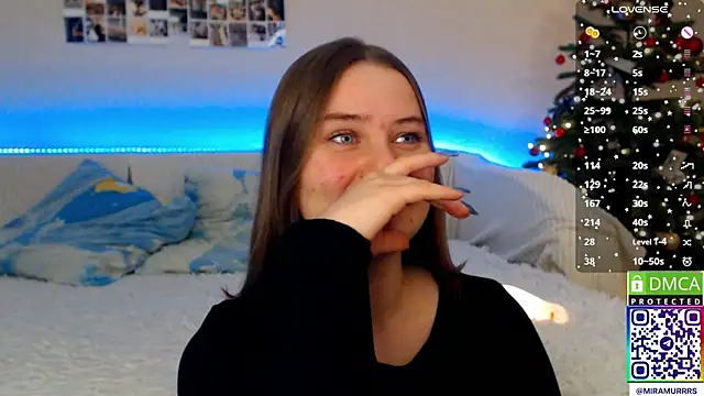 MurrrWorren online show from January 2025 12:13:02 AM