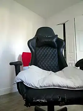 Snapshot of _kiiing_ chatting on December 2024 07:15:02 PM kiiing online show from December 2024 07:15:02 PM