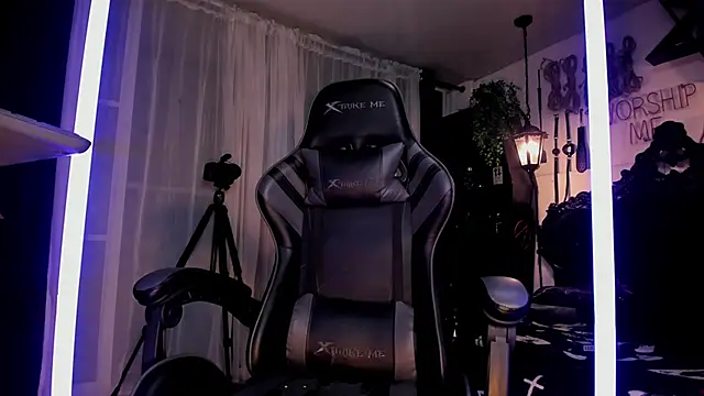 allanhurtss online show from December 2024 12:12:02 AM