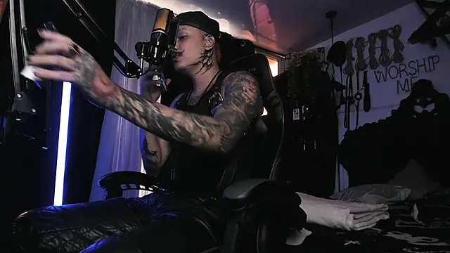 allanhurtss online show from March 2025 06:20:02 PM