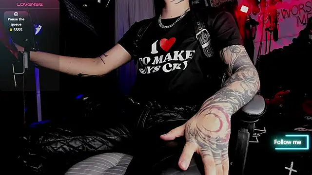 allanhurtss online show from October 2025 03:05:02 AM