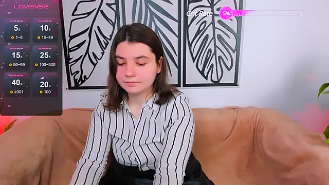 Viola  Shy online show from January 2025 08:31:02 PM