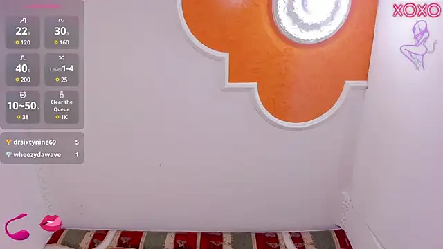 EmmyCruzZ online show from February 2025 09:13:02 AM