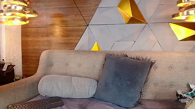 Snapshot of sarah_banks1 chatting on March 2025 07:12:01 PM sarah banks1 online show from March 2025 07:12:01 PM