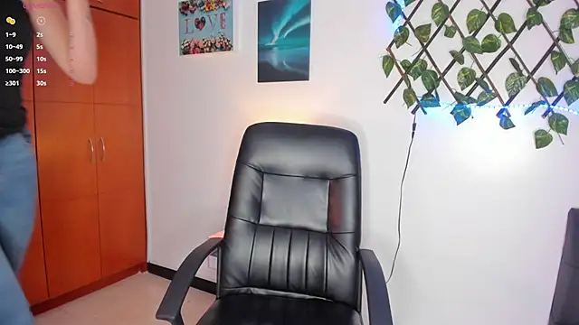 im sol  online show from January 2025 03:55:02 AM