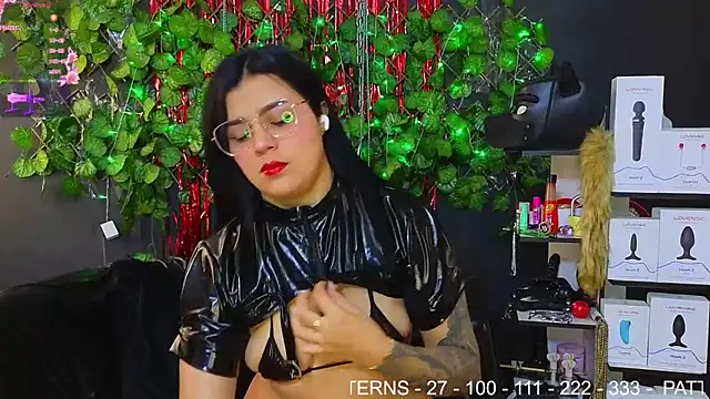 Sweett Mollyy online show from February 2026 10:39:01 PM