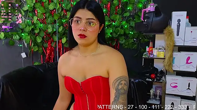 Sweett Mollyy online show from March 2026 07:39:02 PM