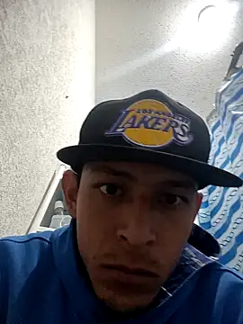 Snapshot of Leonul chatting on December 2024 09:05:02 AM Leonul online show from December 2024 09:05:02 AM