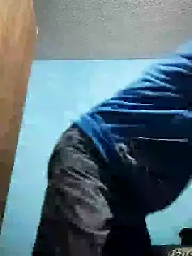 Snapshot of Leonul chatting on January 2025 10:53:02 AM Leonul online show from January 2025 10:53:02 AM