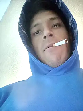 Snapshot of Leonul chatting on March 2025 10:24:02 AM Leonul online show from March 2025 10:24:02 AM