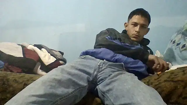 Snapshot of Leonul chatting on March 2025 01:18:01 PM Leonul online show from March 2025 01:18:01 PM