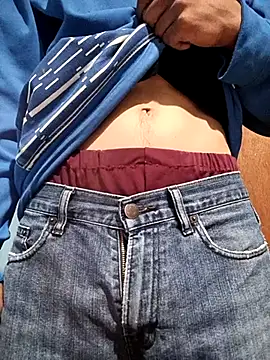 Snapshot of Leonul chatting on March 2025 11:01:02 AM Leonul online show from March 2025 11:01:02 AM