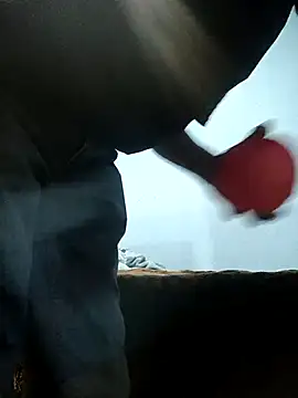 Snapshot of Leonul chatting on March 2025 07:20:02 AM Leonul online show from March 2025 07:20:02 AM