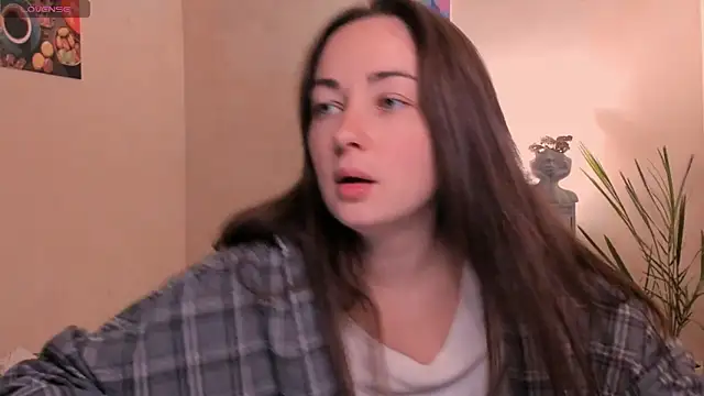 cClandesTina online show from October 2025 07:41:01 PM