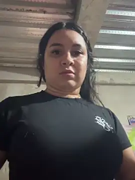 Pretty Isadora online show from April 2026 02:51:02 AM