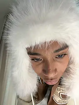 alejo cute online show from March 2026 03:20:02 PM