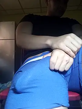 AlexisSpears  online show from April 2026 07:58:01 PM