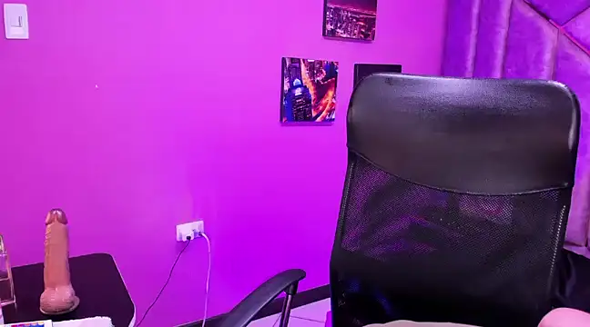 Amy hoy69 online show from February 2025 08:42:02 AM