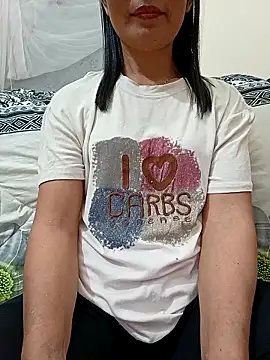 Snapshot of Asian_girl13 chatting on February 2026 02:39:01 PM Asian girl13 online show from February 2026 02:39:01 PM