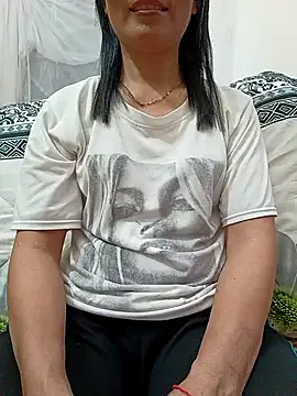 Snapshot of Asian_girl13 chatting on March 2026 05:55:02 AM Asian girl13 online show from March 2026 05:55:02 AM