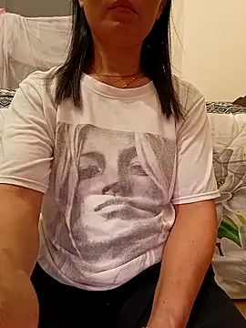 Snapshot of Asian_girl13 chatting on April 2026 11:27:02 PM Asian girl13 online show from April 2026 11:27:02 PM