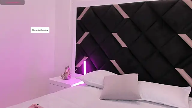 IsabellaGrey19 online show from November 2025 07:38:01 PM