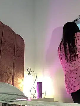 IsabellaGrey19 online show from February 2026 07:30:02 PM