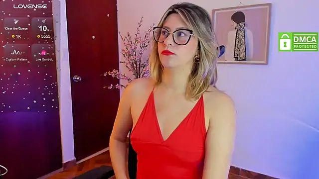 Chanelll Taylorr  online show from March 2025 03:18:01 PM