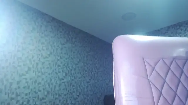 Snapshot of CurvyJulieth chatting on September 2025 06:03:01 AM CurvyJulieth online show from September 2025 06:03:01 AM