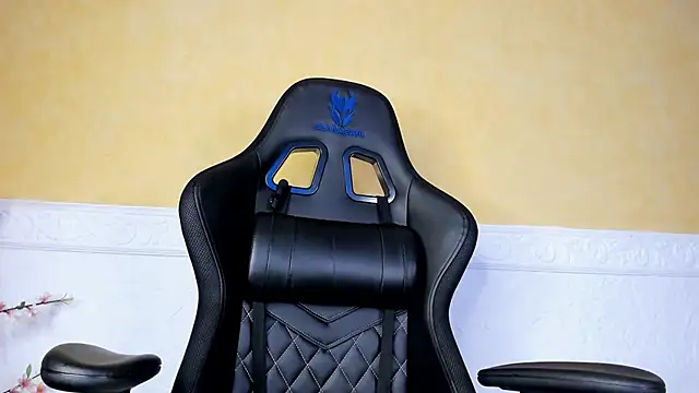 Snapshot of Lau_Beauty chatting on February 2025 08:37:01 AM Lau Beauty online show from February 2025 08:37:01 AM