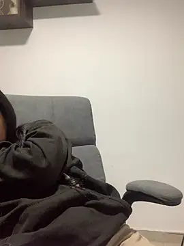 Snapshot of luna_asss chatting on February 2025 05:44:01 PM luna asss online show from February 2025 05:44:01 PM