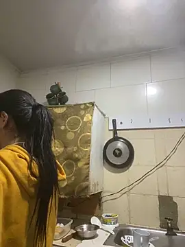 Snapshot of luna_asss chatting on February 2025 04:36:02 AM luna asss online show from February 2025 04:36:02 AM