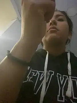 Snapshot of luna_asss chatting on March 2025 04:49:02 AM luna asss online show from March 2025 04:49:02 AM