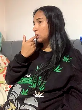 Snapshot of luna_asss chatting on October 2025 02:18:02 PM luna asss online show from October 2025 02:18:02 PM