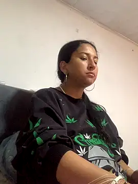 Snapshot of luna_asss chatting on October 2025 03:45:02 PM luna asss online show from October 2025 03:45:02 PM