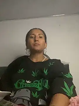 Snapshot of luna_asss chatting on October 2025 10:08:02 PM luna asss online show from October 2025 10:08:02 PM