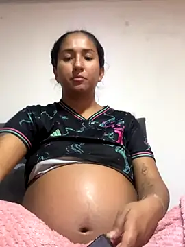 Snapshot of luna_asss chatting on November 2025 07:25:01 PM luna asss online show from November 2025 07:25:01 PM