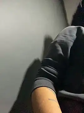 Snapshot of luna_asss chatting on November 2025 08:33:02 PM luna asss online show from November 2025 08:33:02 PM