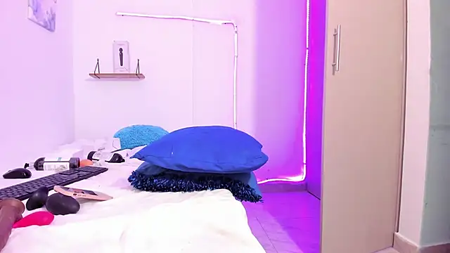 Kim Baker1 online show from December 2024 05:55:02 AM