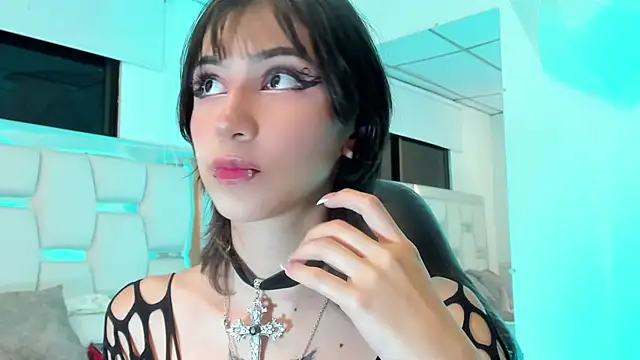 Naomi-Haruno online show from January 2025 04:43:01 AM