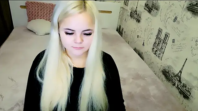 lovely-eyes online show from November 2025 04:20:02 PM