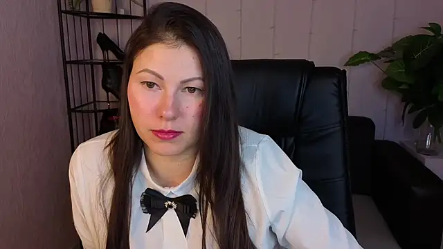 Dana  dom online show from March 2026 02:44:01 AM