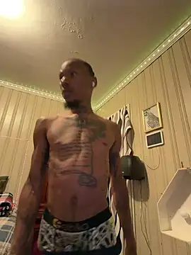 KingDerRico online show from June 2026 04:43:01 PM
