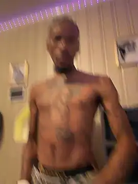 KingDerRico online show from June 2026 08:13:01 PM