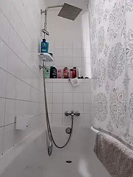 Snapshot of Chriso0007 chatting on January 2026 01:02:01 PM Chriso0007 online show from January 2026 01:02:01 PM